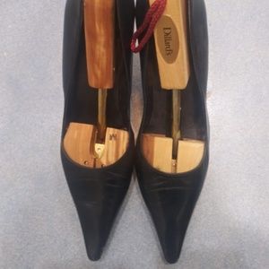 Stuart Weitzman Pumps